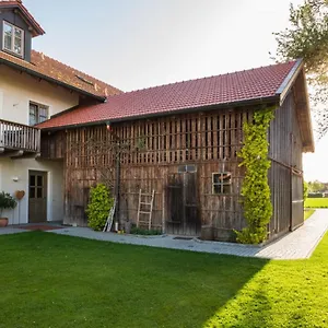 https://landhaus-kreileder.com-bavaria.com