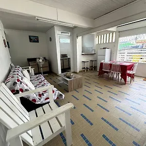 Maison Authentique à 300m De La Hébergement de vacances Sainte-Anne