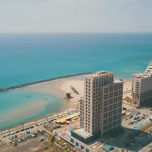 בדוק זמינות